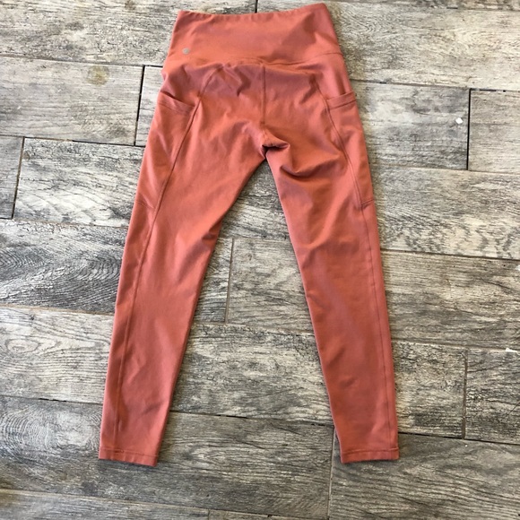 Zella Salmon/Rose/Pink leggings size XS, great condition - Picture 2 of 5